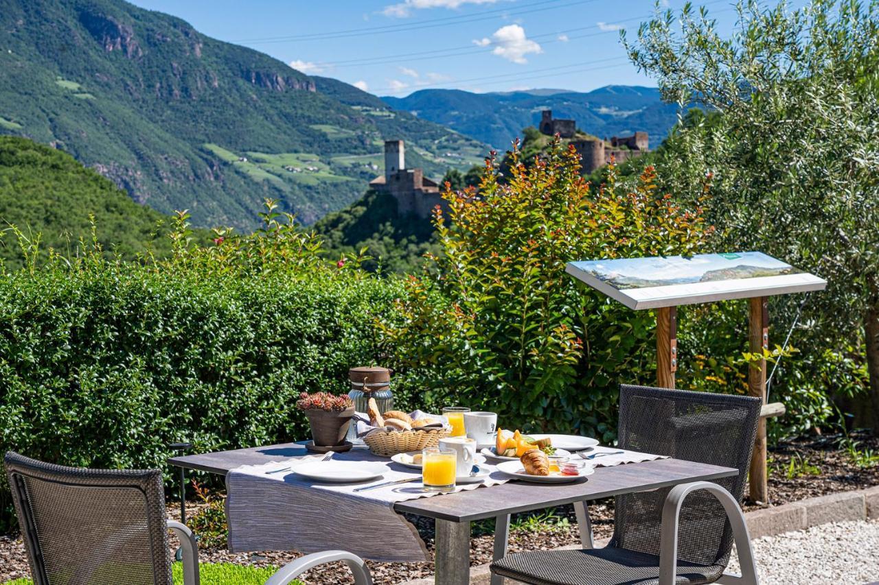Hotel Sigmundskron Appiano Sulla Strada Del Vino Esterno foto