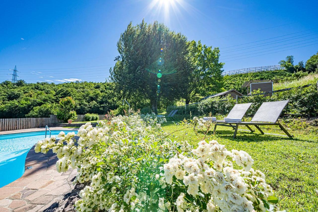 Hotel Sigmundskron Appiano Sulla Strada Del Vino Esterno foto